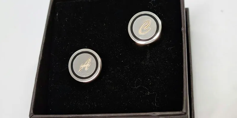 incisioni laser su polsini